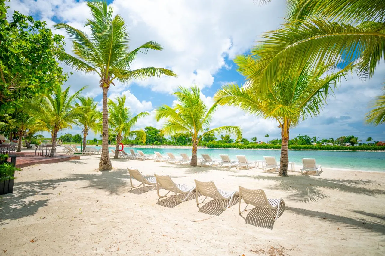 Vista Cana beach lagoon, Punta Cana